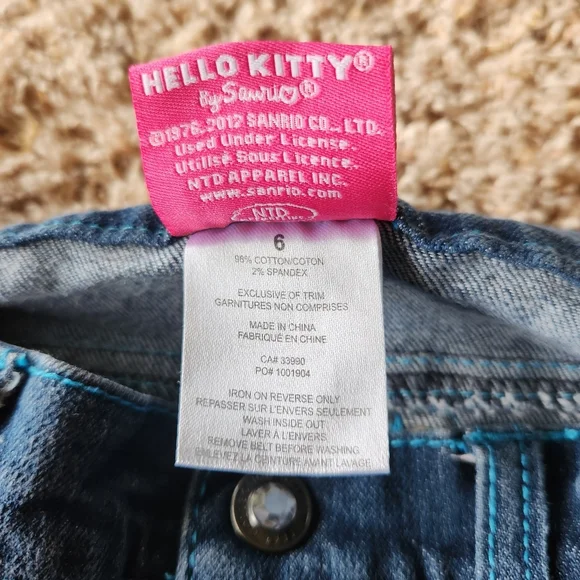 Hello Kitty Denim Ruffle Skirt - Picture 5 of 8